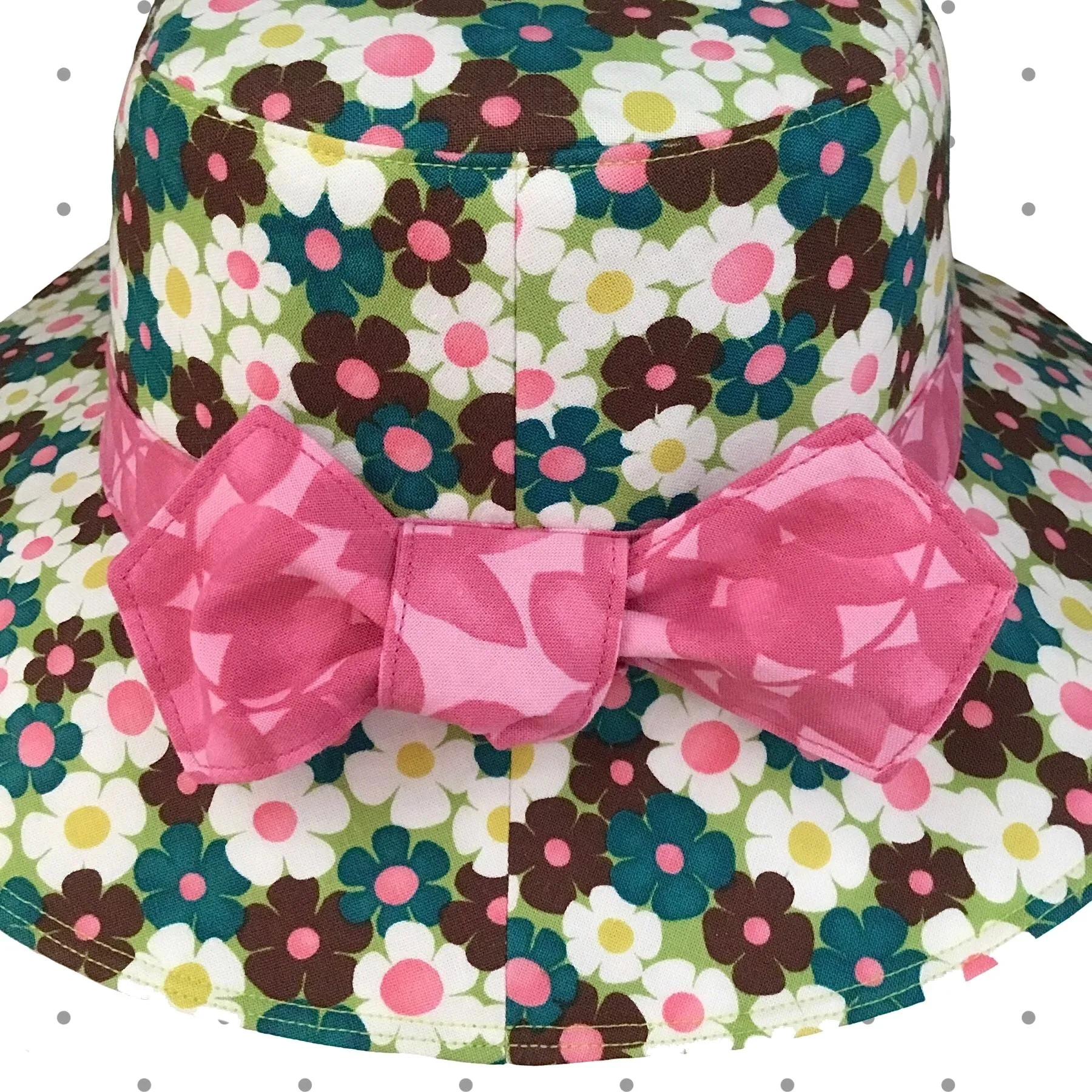 Alice’s Brady Bunch Hat ~ 4-6 years