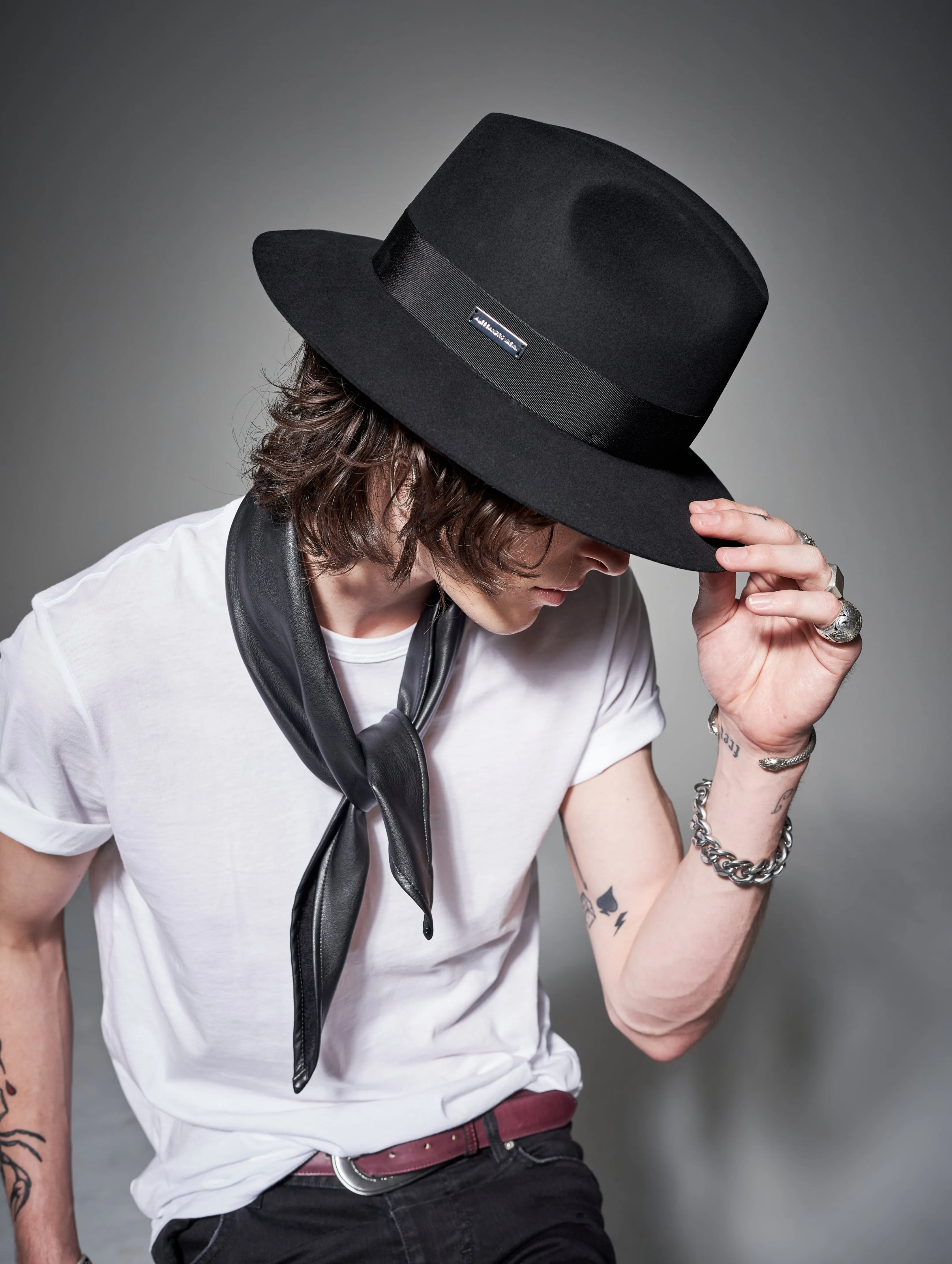 CLASSIC FEDORA HAT IN BEAVER FELT