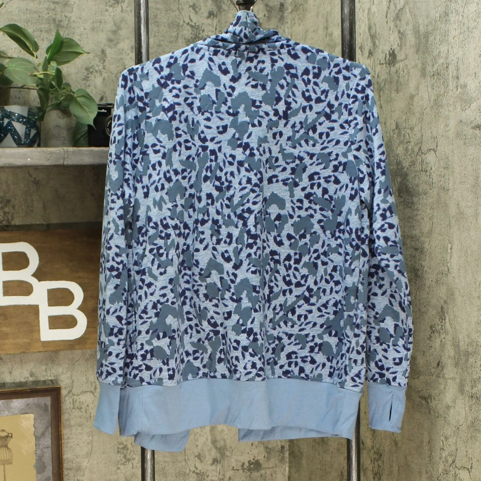 Cuddl Duds Lightweight Drape Front Cardigan Blue Heather Animal Small