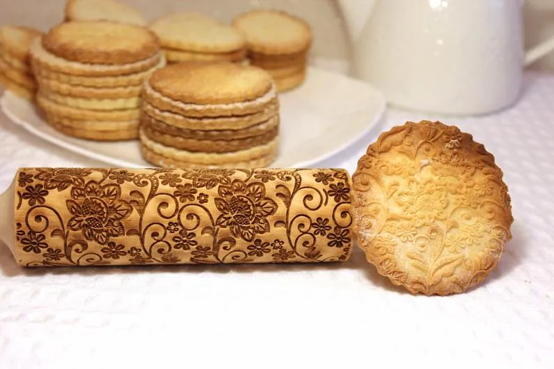 Flowers Embossed Rolling Pin, Valentine's Day,Clay Stamp,Shortbread Sugar Cookie, Christmas Gift
