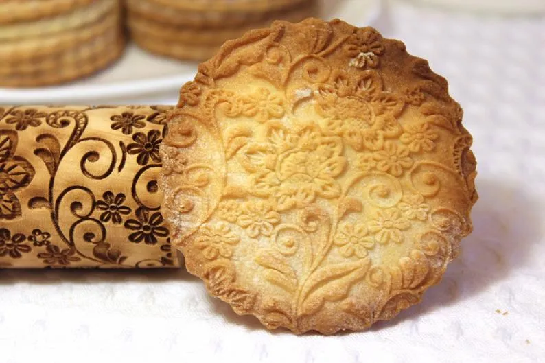 Flowers Embossed Rolling Pin, Valentine's Day,Clay Stamp,Shortbread Sugar Cookie, Christmas Gift