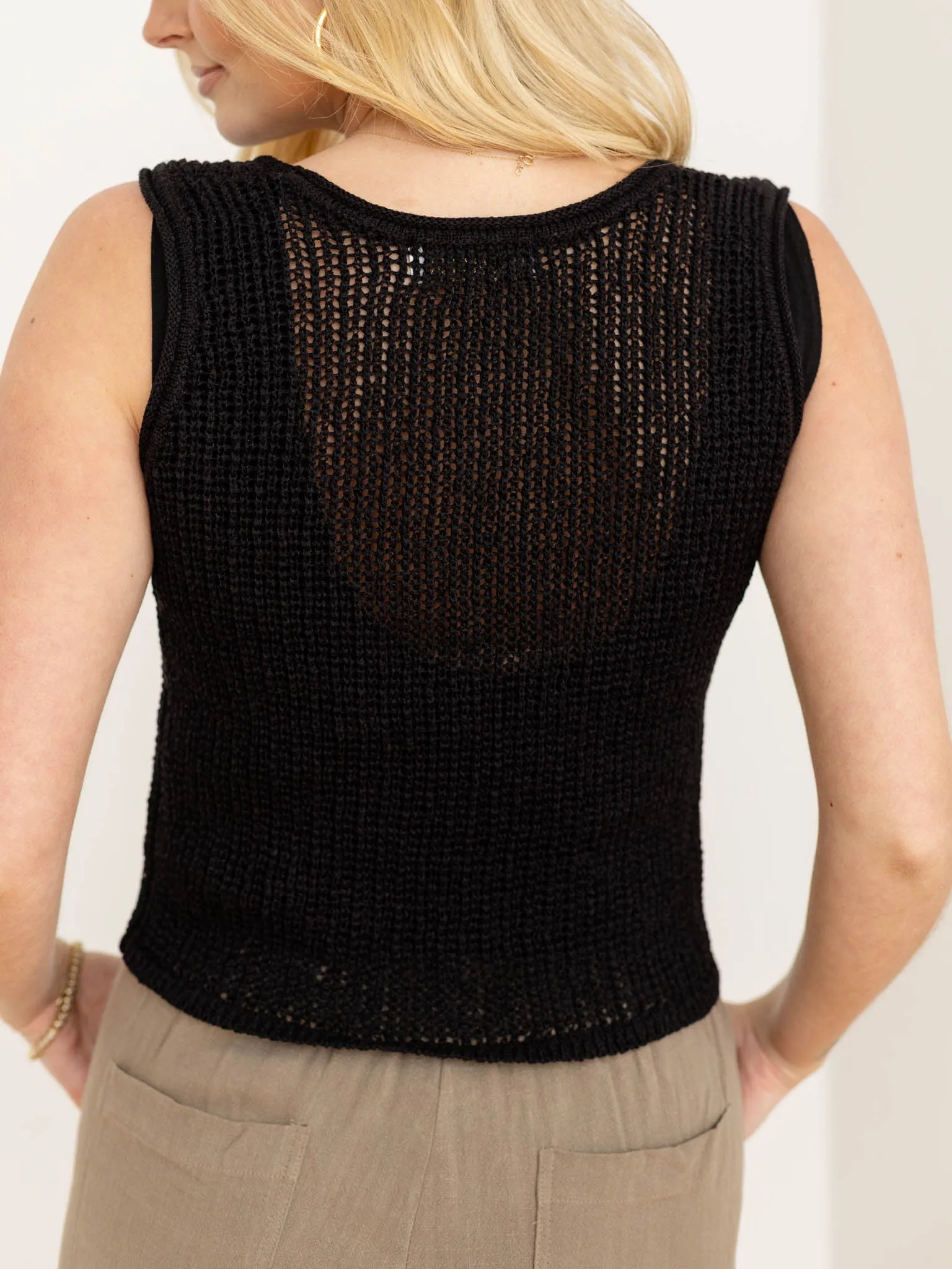 Lightweight Button Front Vest