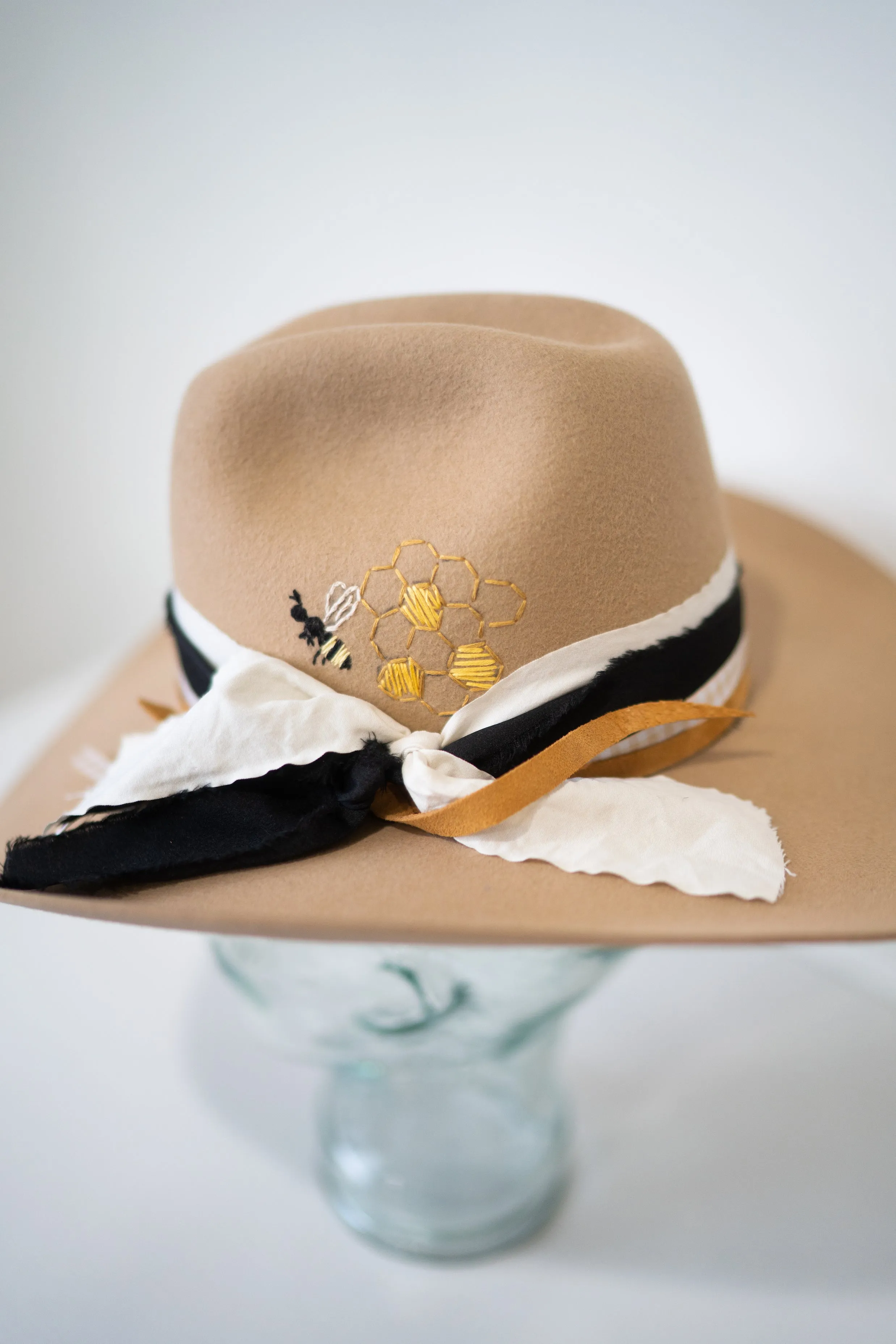 Oat Hat | Embroidered