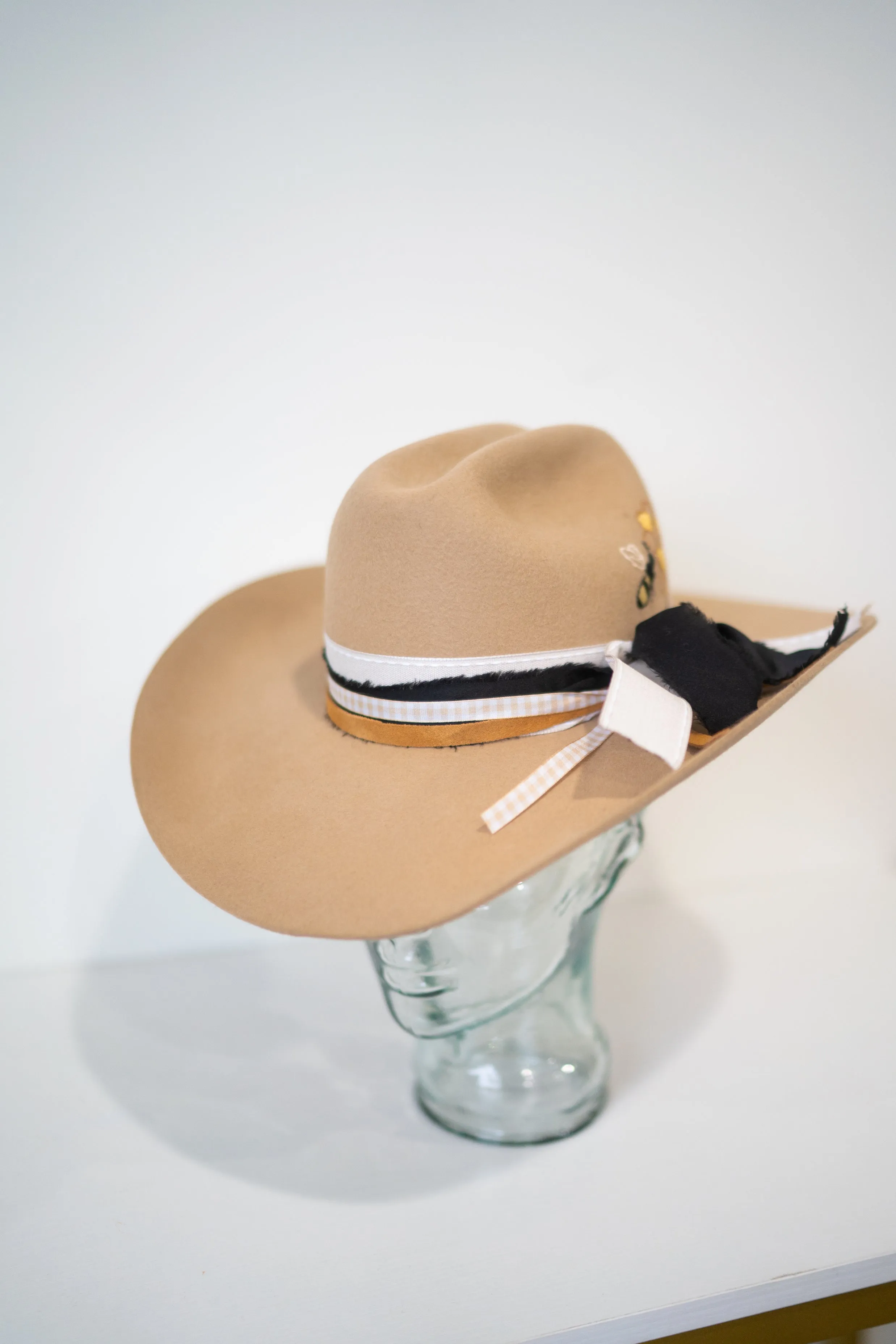 Oat Hat | Embroidered