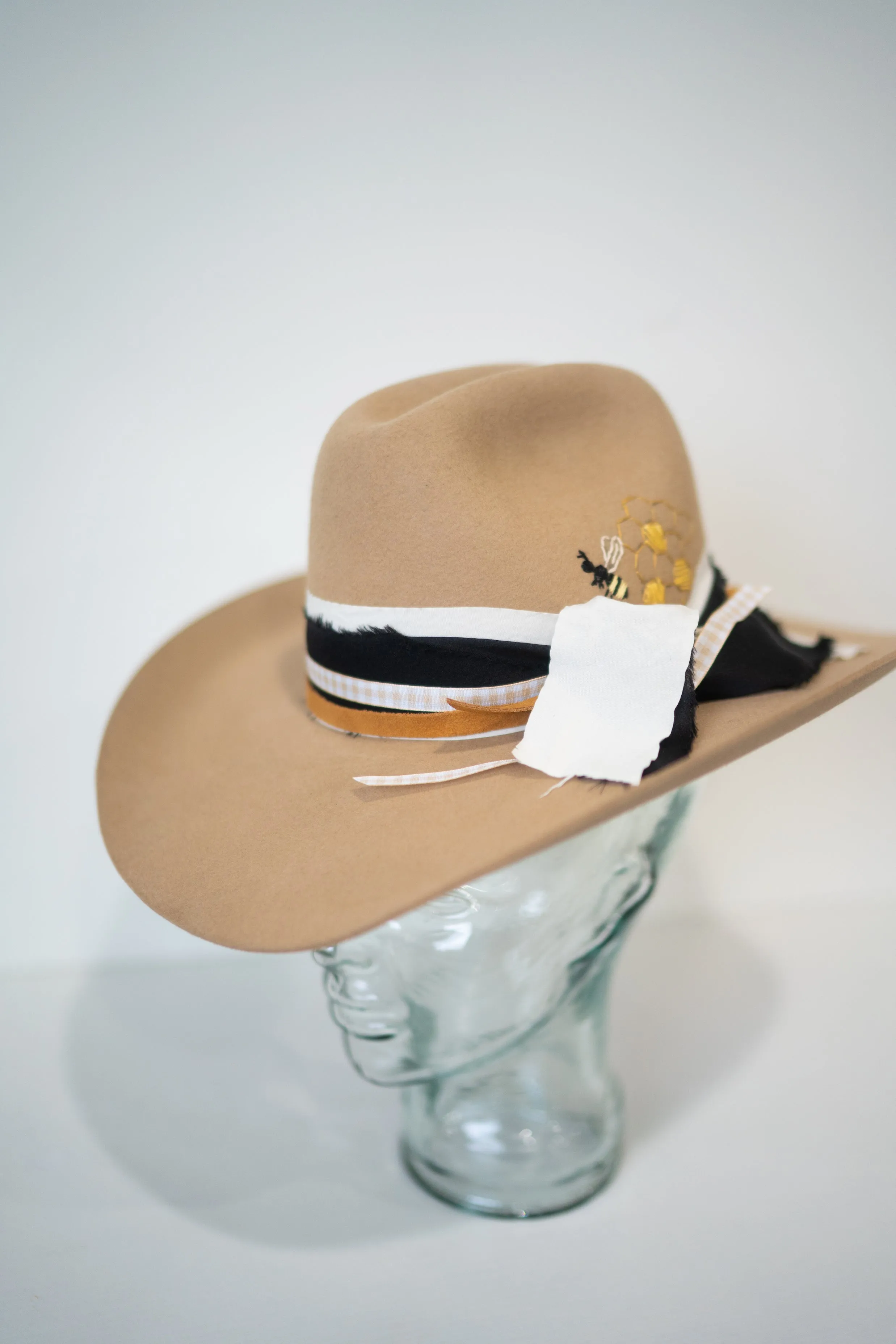 Oat Hat | Embroidered