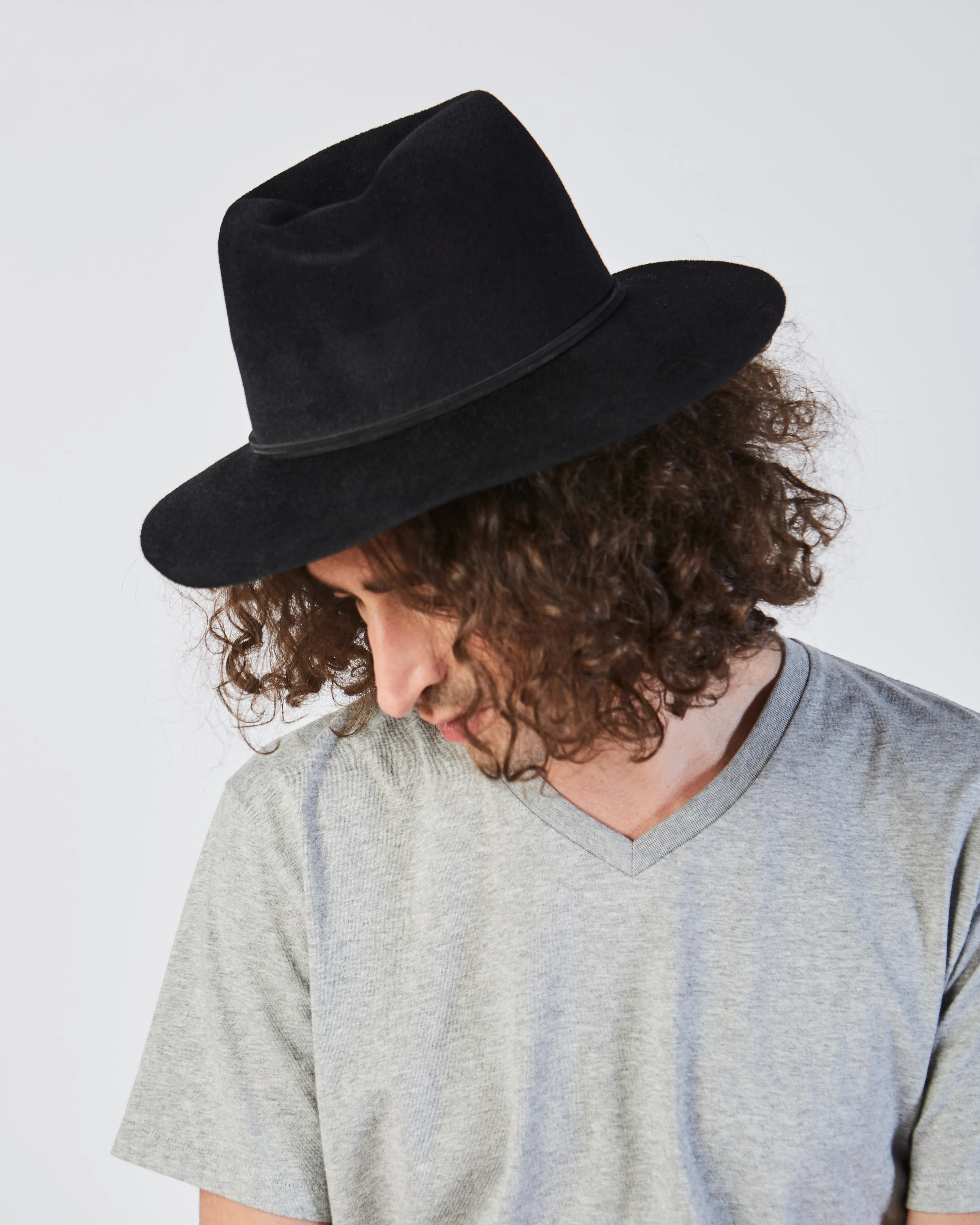 Pinch Hat in Black Angora