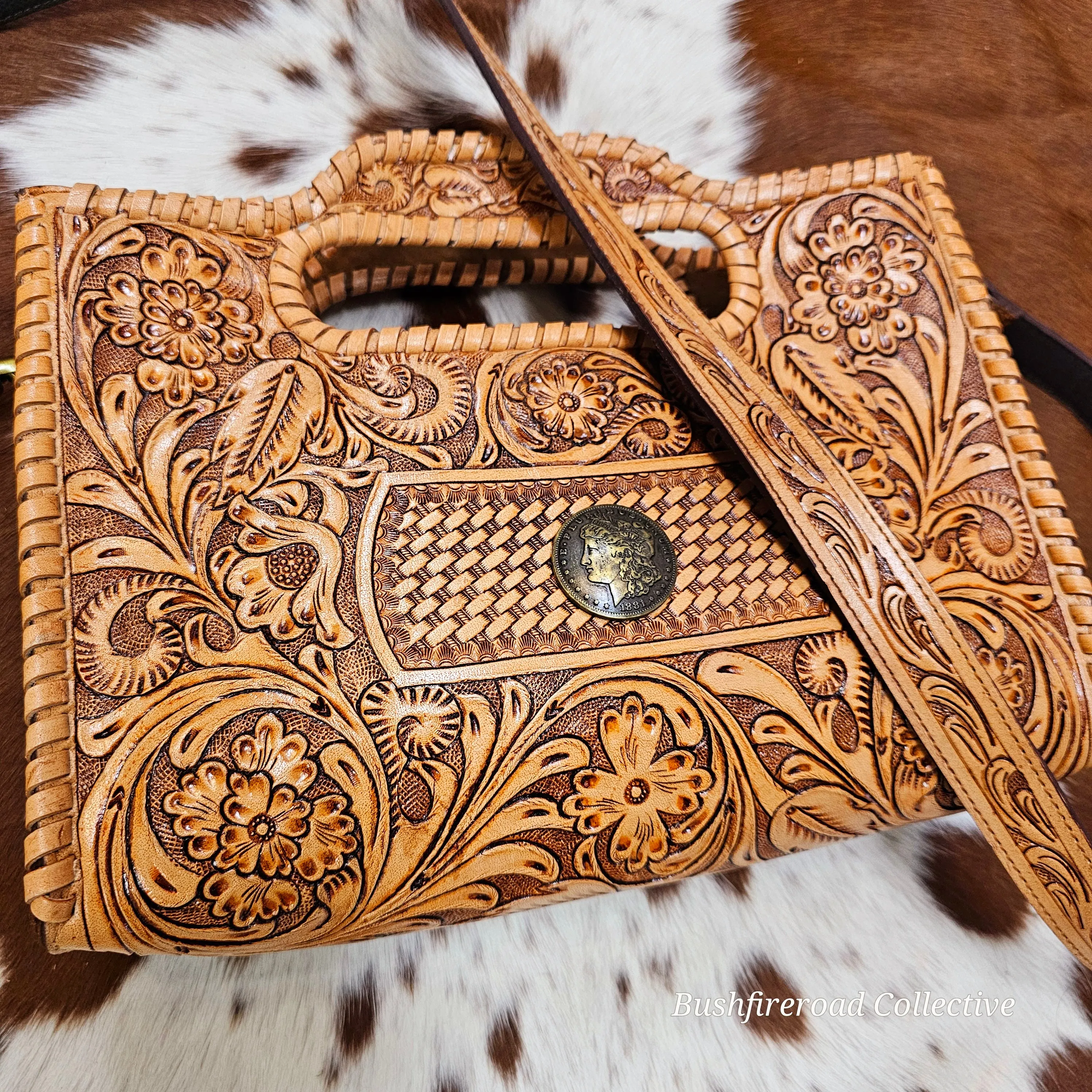 Tannah Clutch Crossbody
