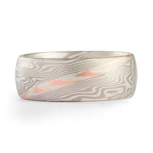 Unique Twist Ring with Patterned Stratum